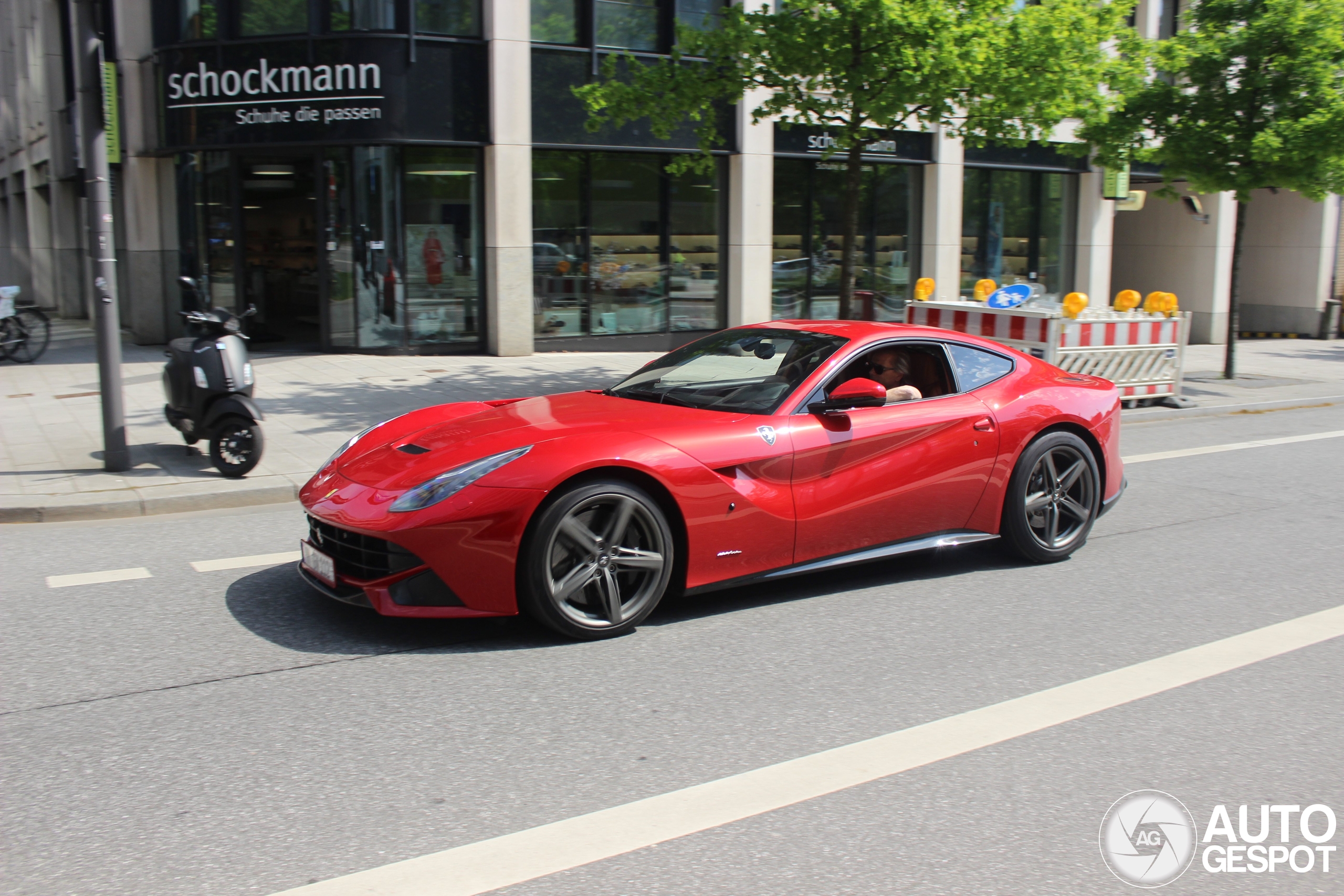 Ferrari F12berlinetta