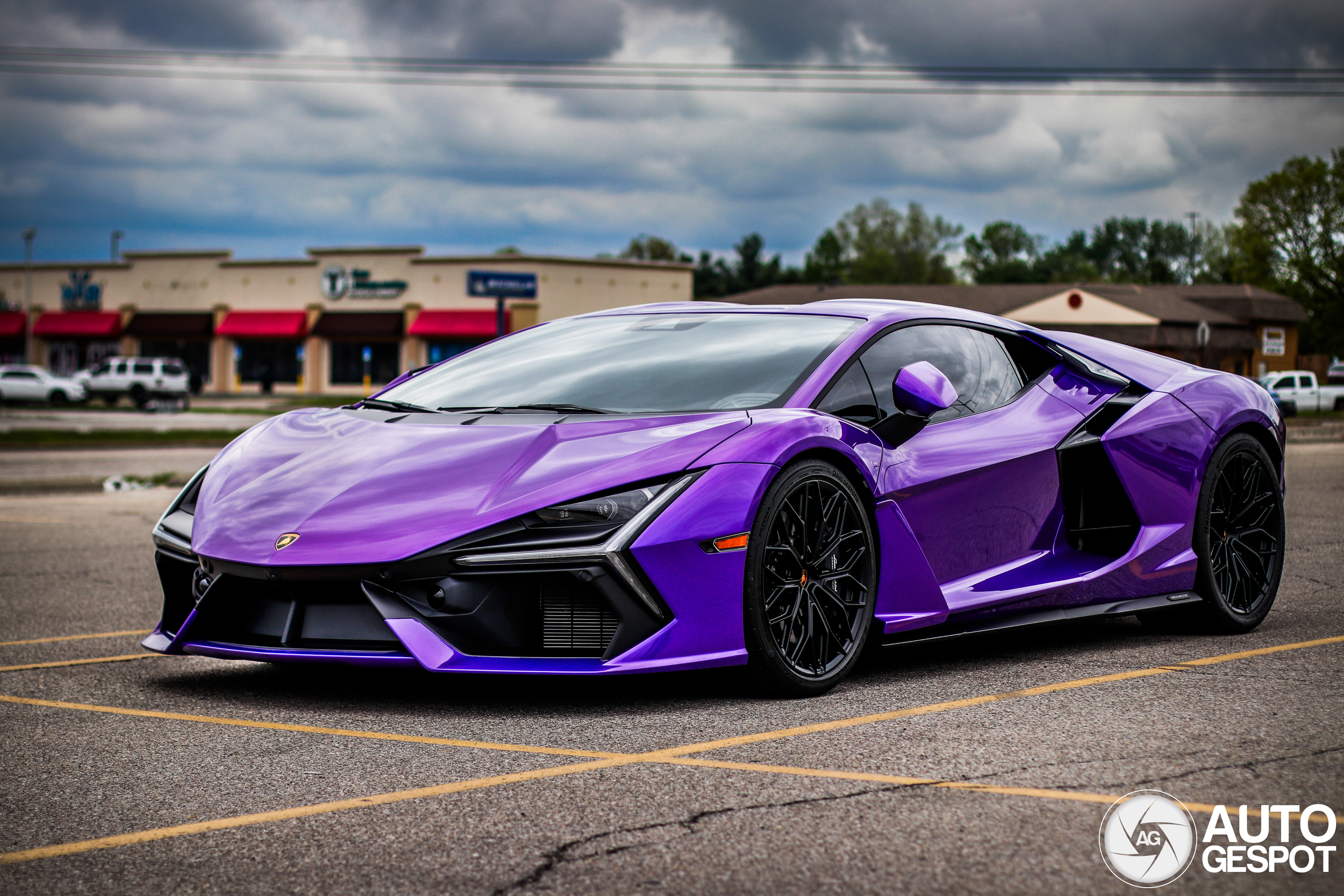 Lamborghini Revuelto