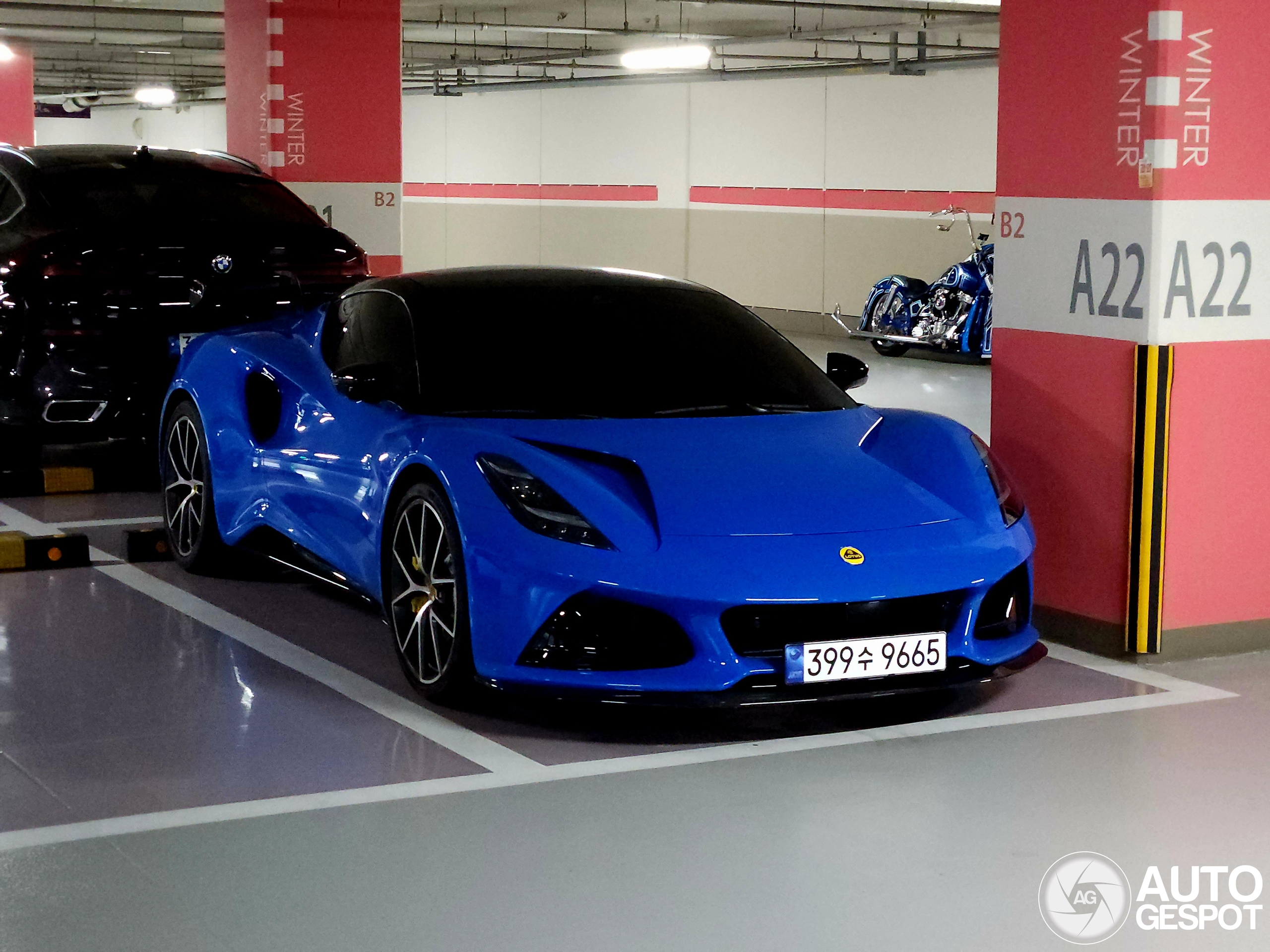 Lotus Emira