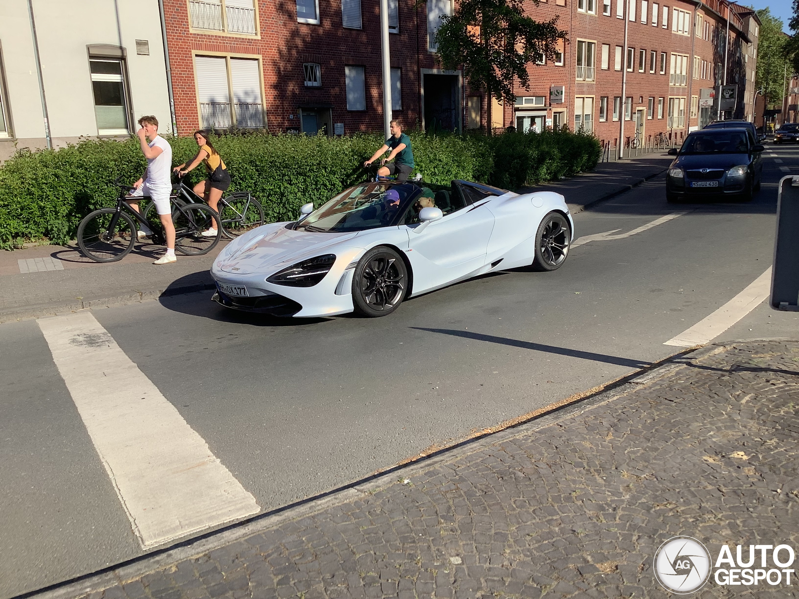 McLaren 720S Spider