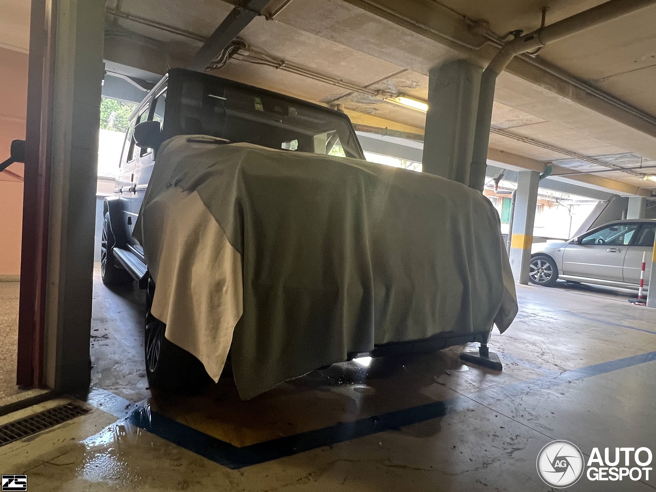 Mercedes-AMG Brabus G B40-700 W463
