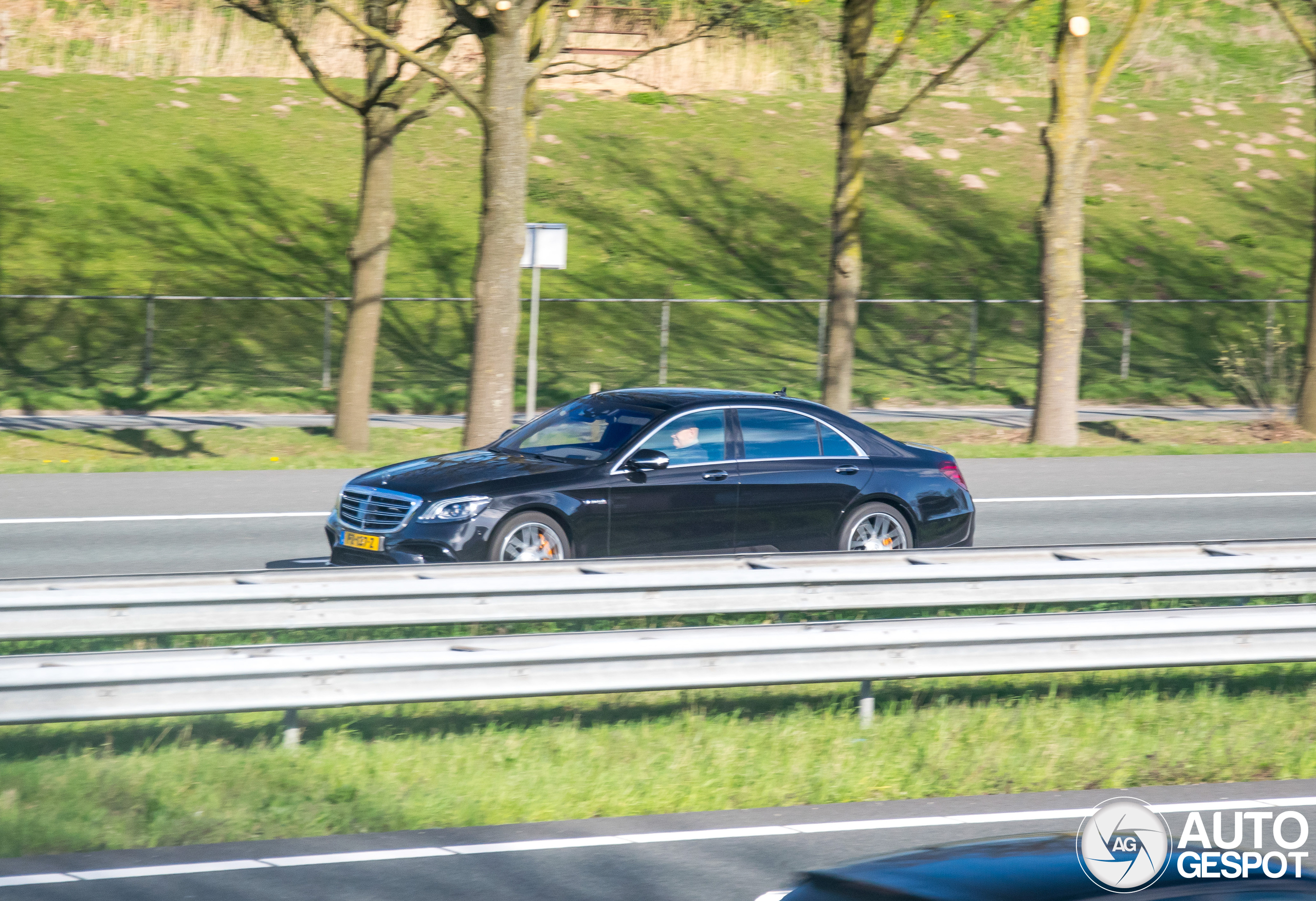 Mercedes-AMG S 63 V222 2017