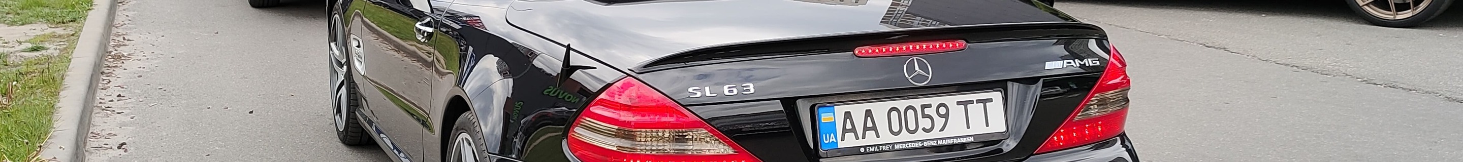 Mercedes-Benz SL 63 AMG