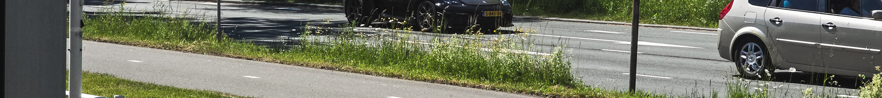 Porsche 718 Cayman GT4 RS Weissach Package
