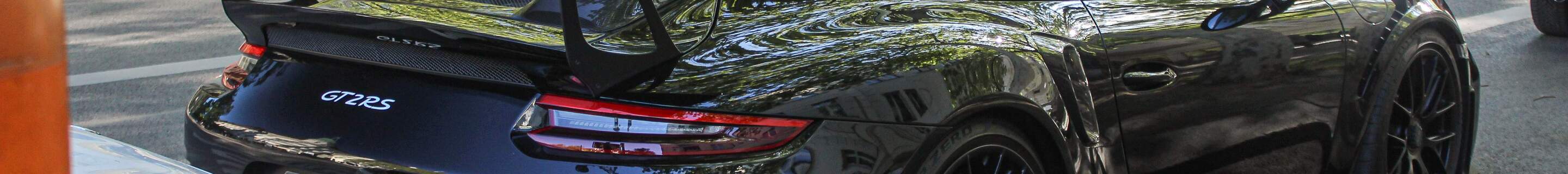 Porsche 991 GT2 RS Weissach Package