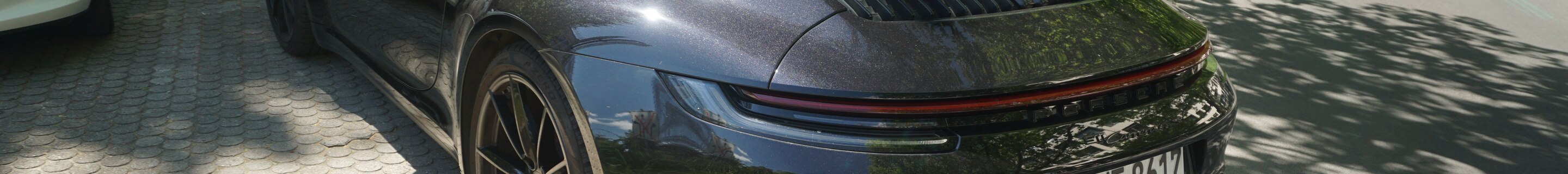 Porsche 992 Carrera 4S