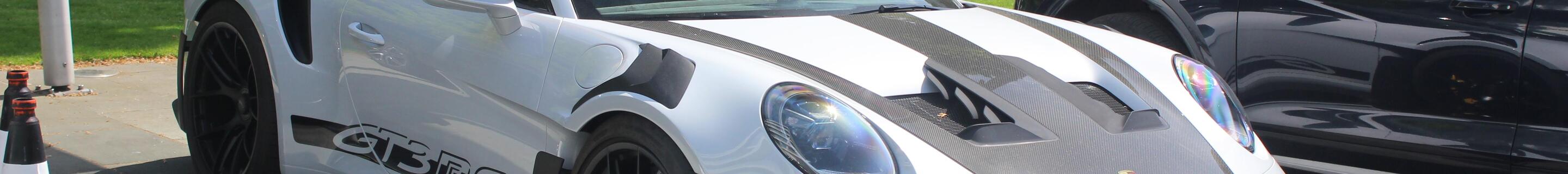 Porsche 992 GT3 RS Weissach Package