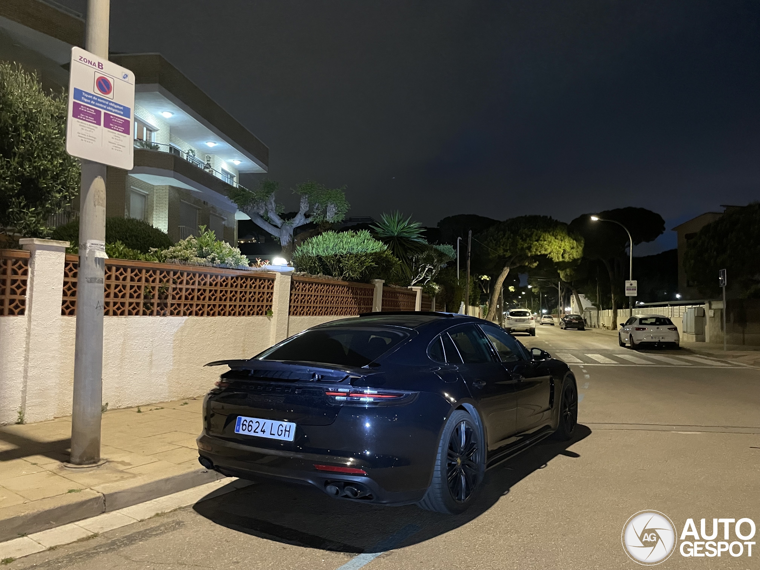 Porsche 971 Panamera GTS MkI