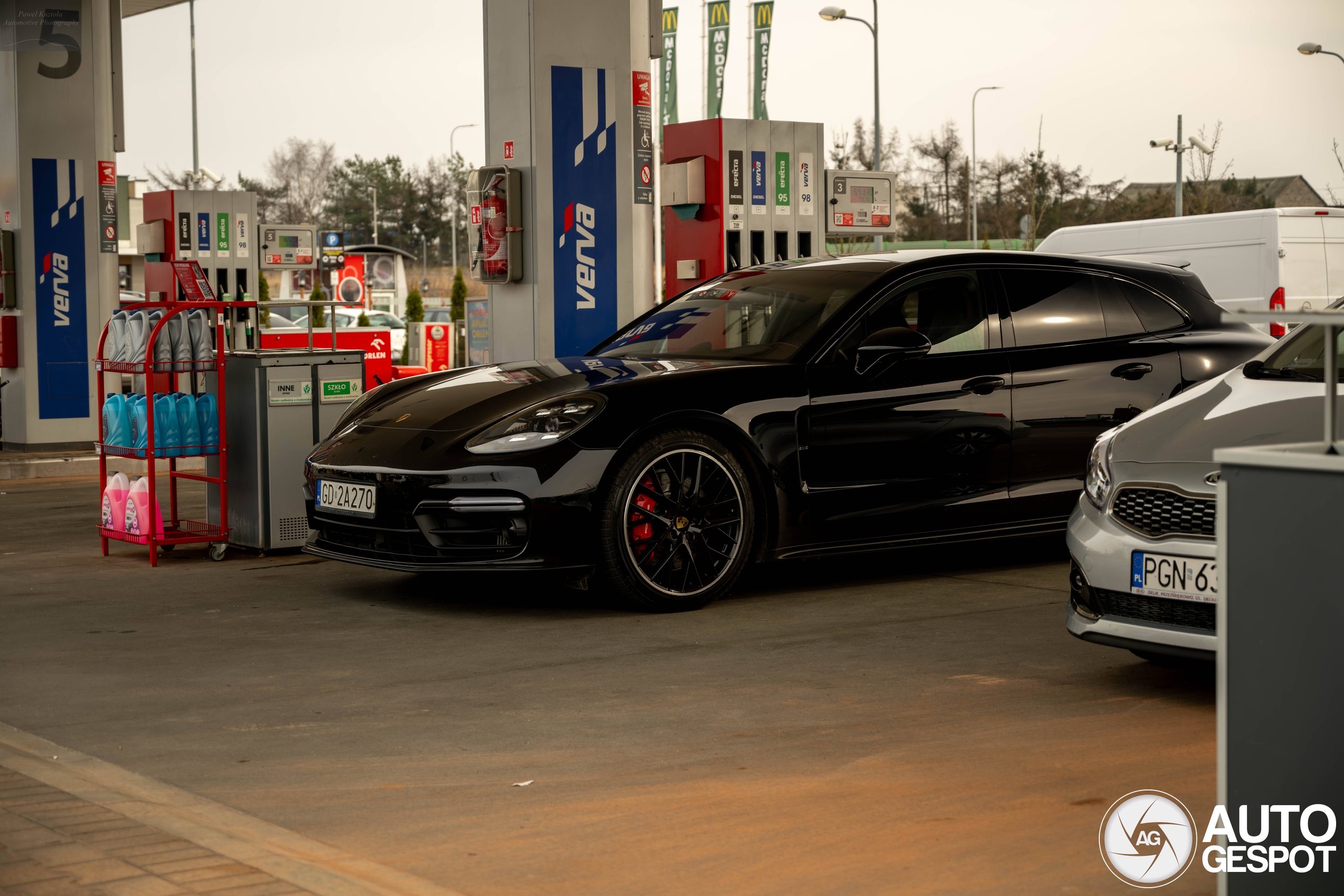 Porsche 971 Panamera GTS Sport Turismo