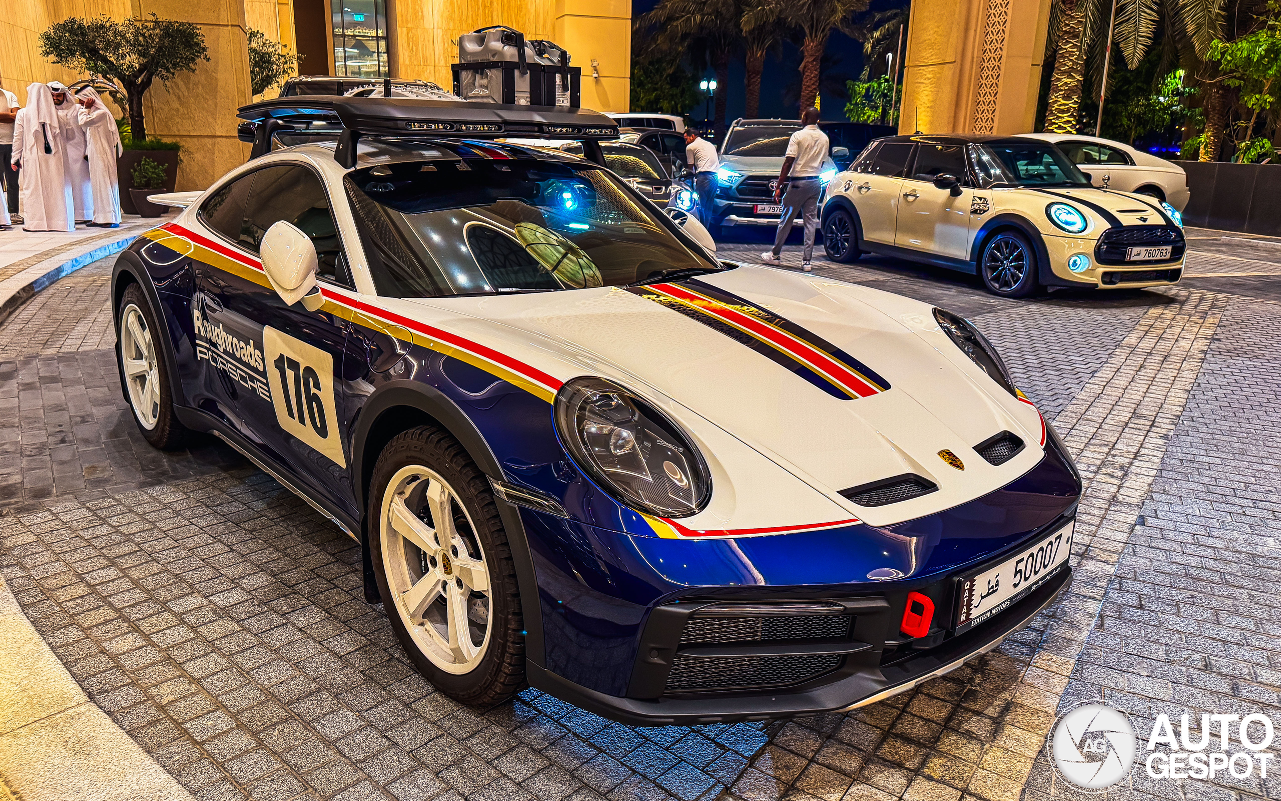 Porsche 992 Dakar