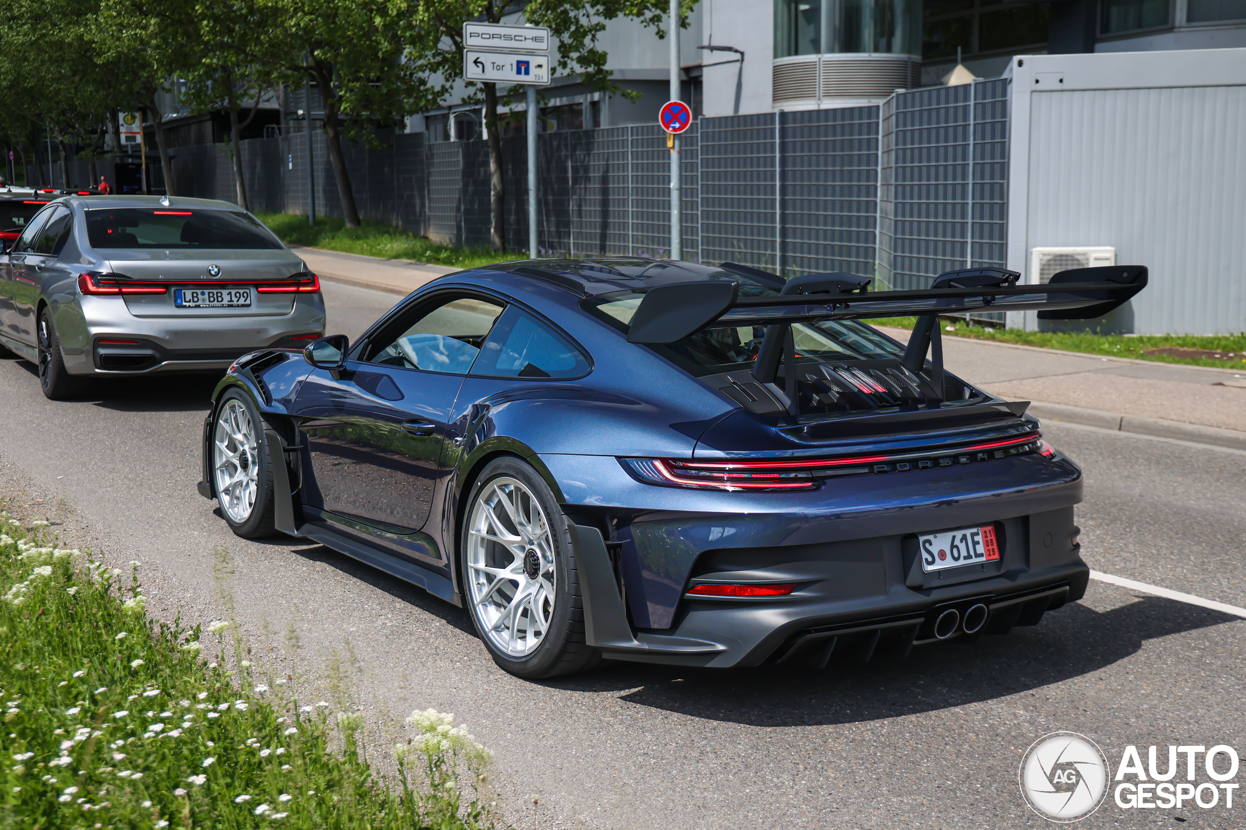 porsche-992-gt3-rs-76773-