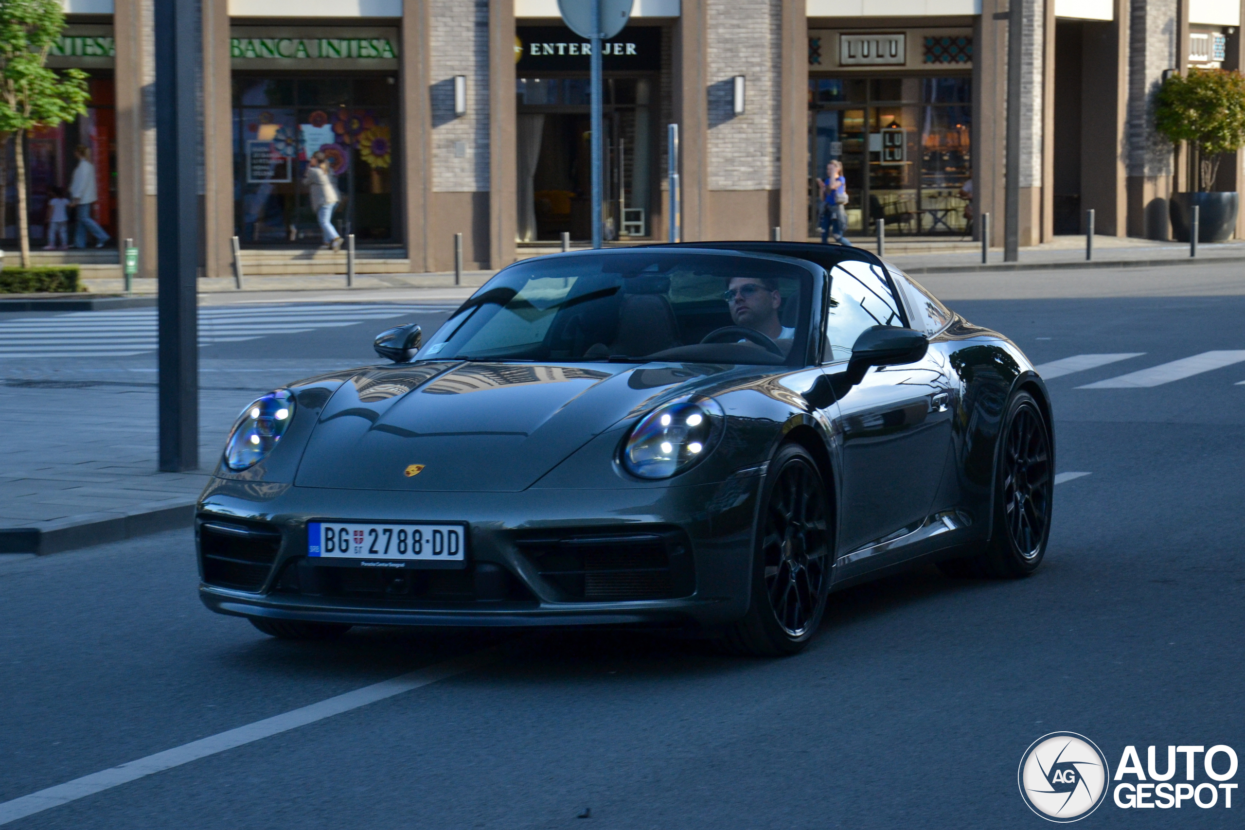 Porsche 992 Targa 4 GTS