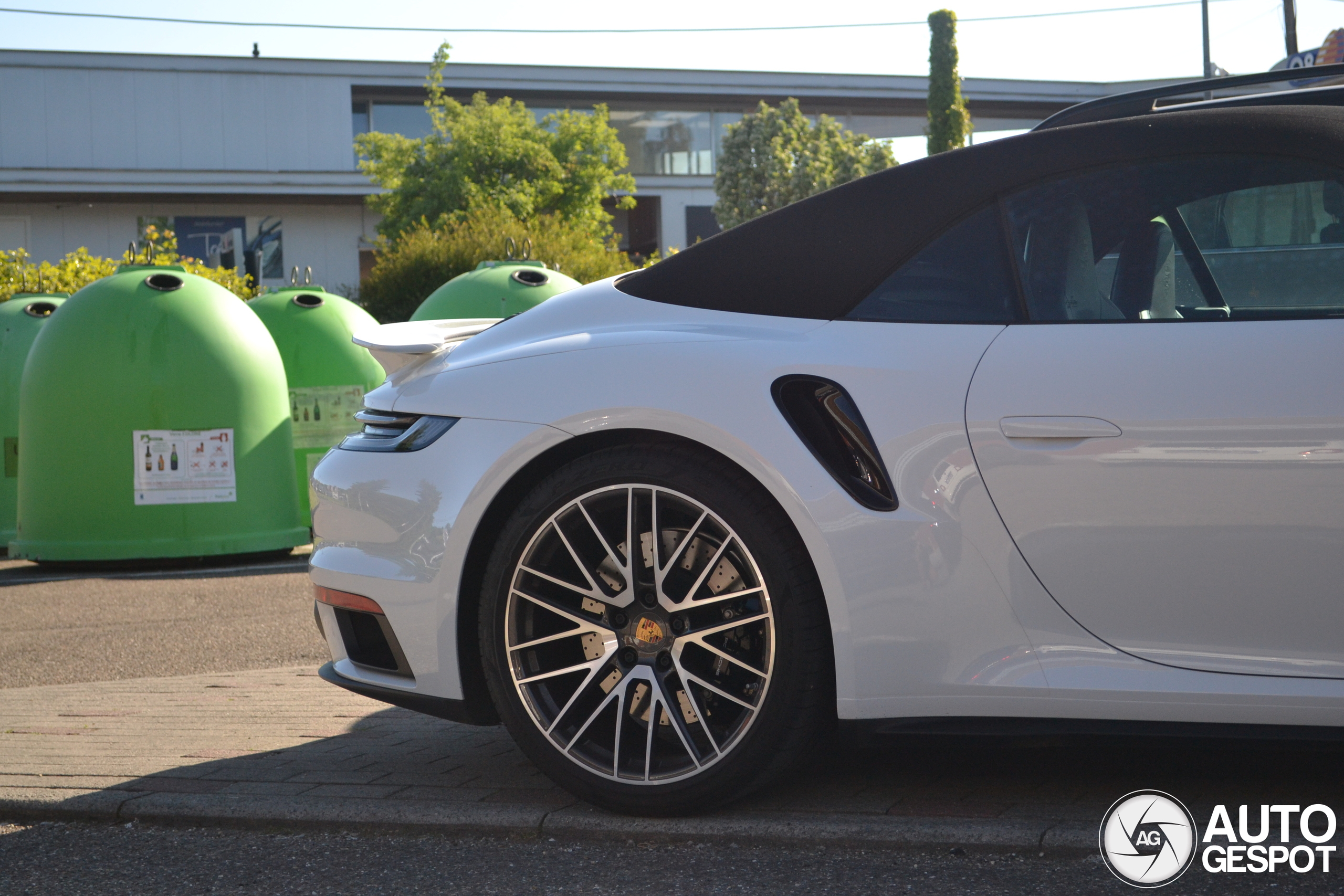 Porsche 992 Turbo Cabriolet