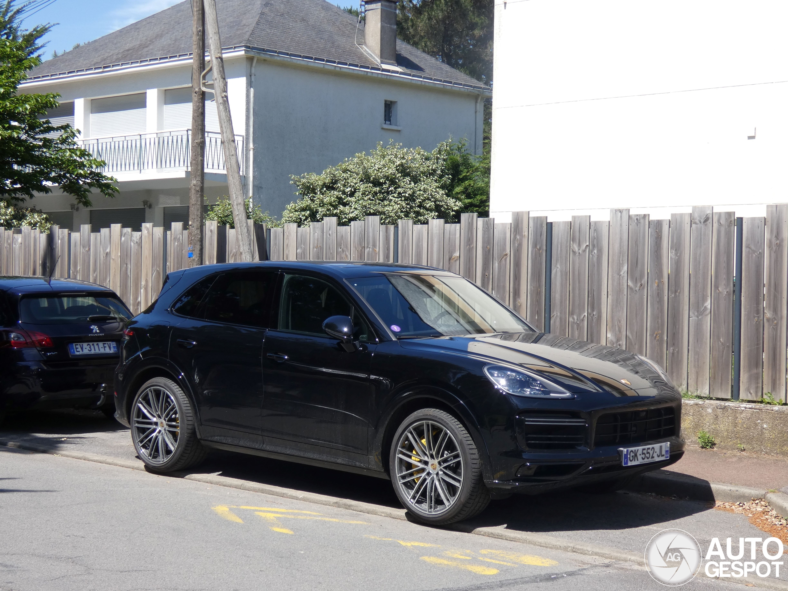Porsche Cayenne Turbo S E-Hybrid