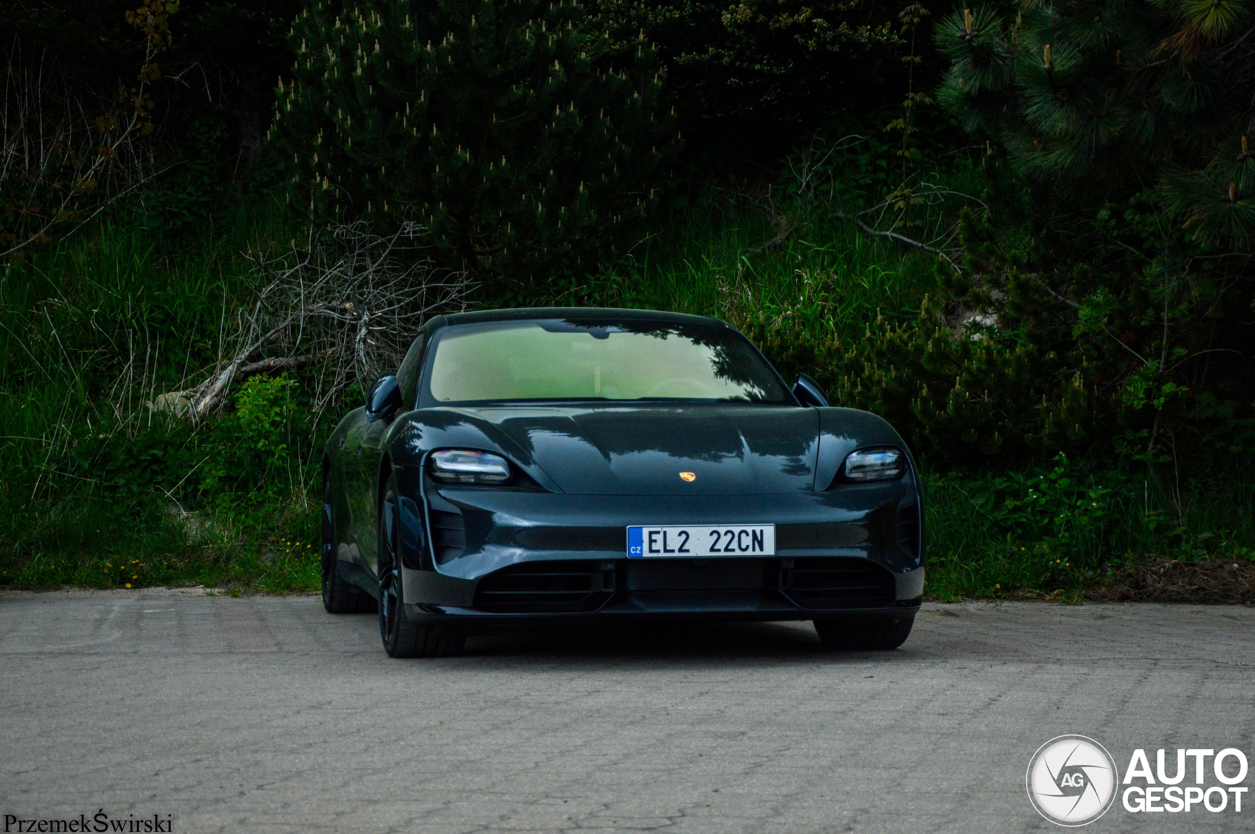 Porsche Taycan Turbo