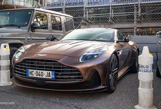 Aston Martin DB12
