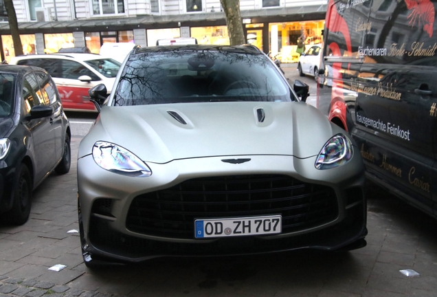 Aston Martin DBX