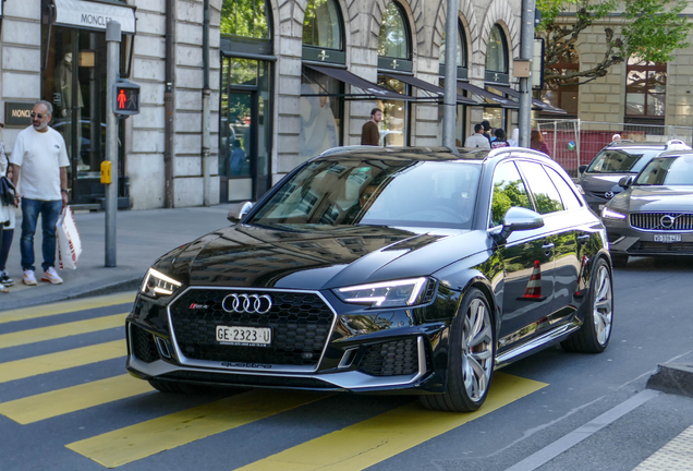Audi RS4 Avant B9
