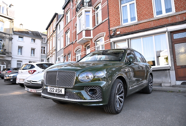 Bentley Bentayga V8 2021