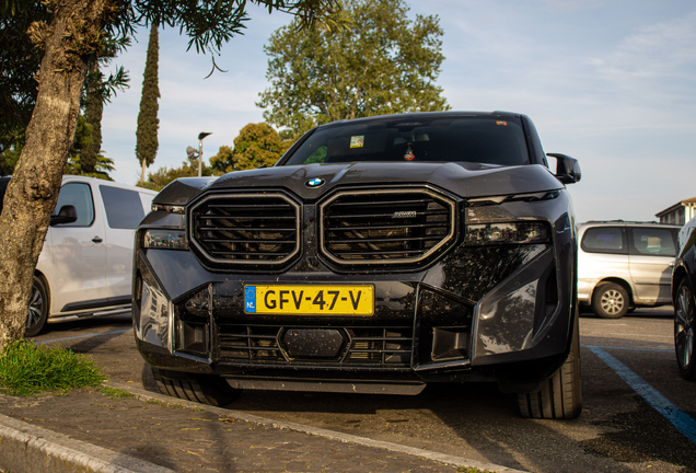 BMW XM G09