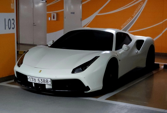 Ferrari 488 Spider