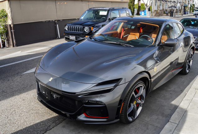 Ferrari Purosangue