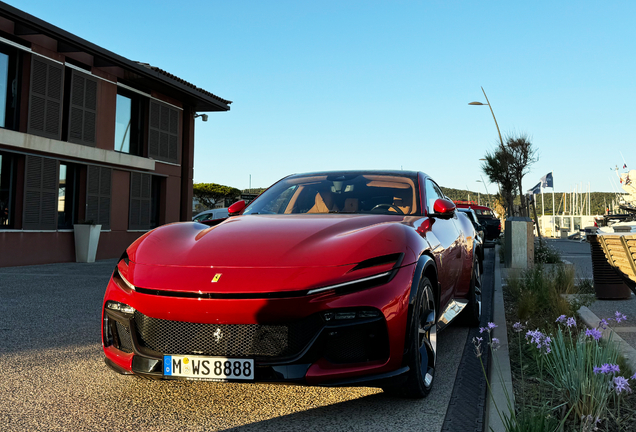 Ferrari Purosangue