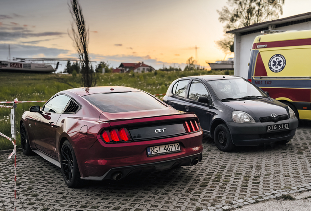 Ford Mustang GT 2015