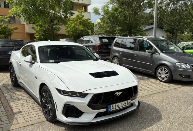 Ford Mustang GT 2024