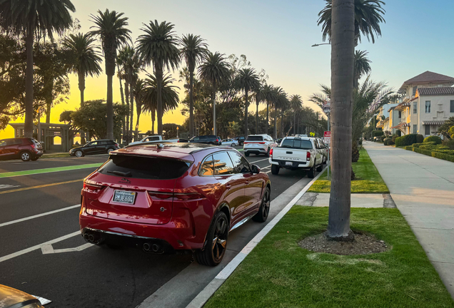Jaguar F-PACE SVR 2021