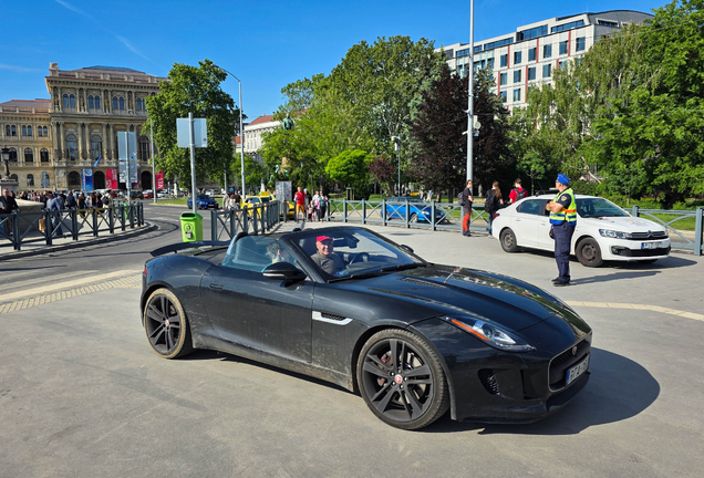 Jaguar F-TYPE S Convertible