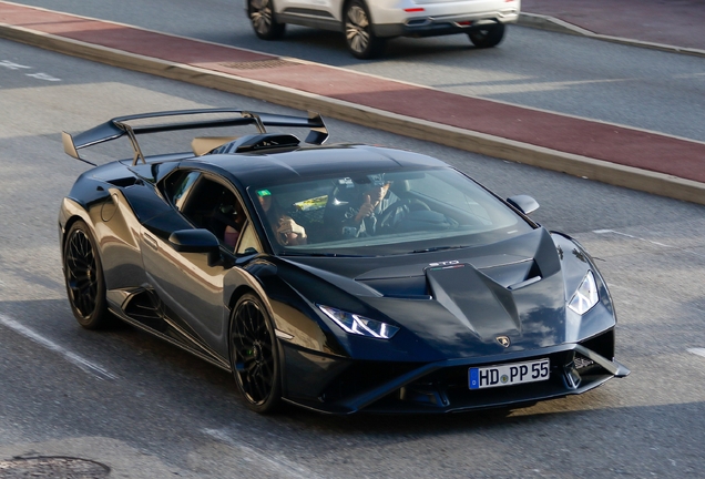 Lamborghini Huracán LP640-2 STO