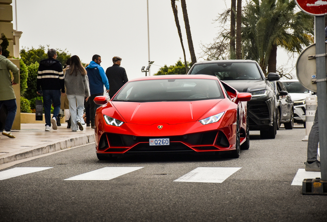 Lamborghini Huracán LP640-4 EVO