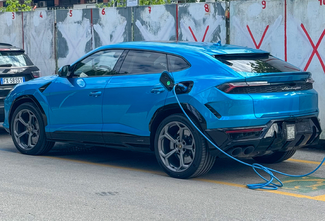 Lamborghini Urus SE