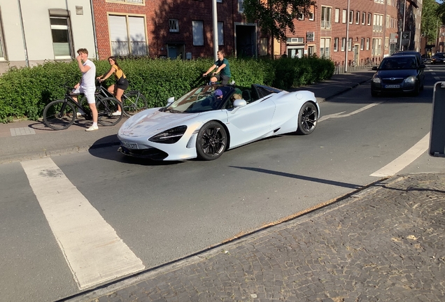 McLaren 720S Spider