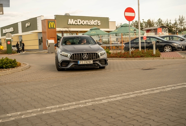Mercedes-AMG A 45 S W177
