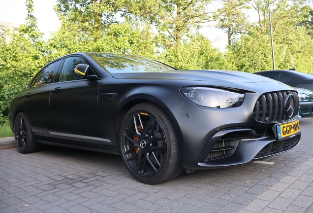 Mercedes-AMG E 63 S W213 2021
