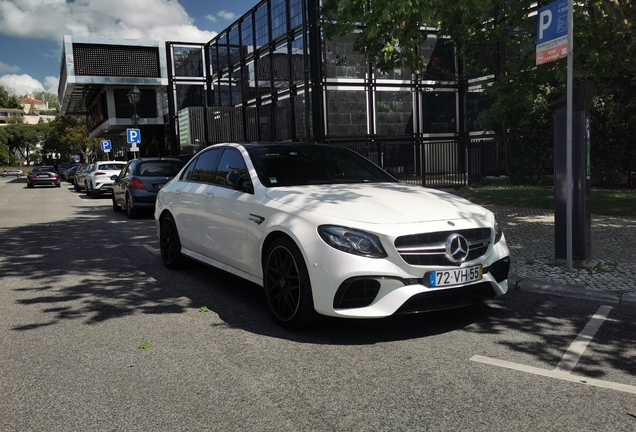 Mercedes-AMG E 63 S W213