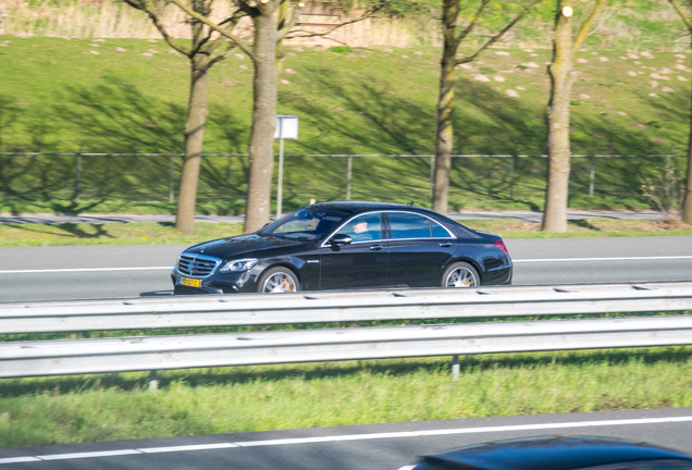 Mercedes-AMG S 63 V222 2017