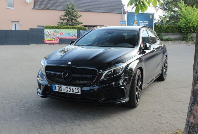 Mercedes-Benz GLA 45 AMG X156