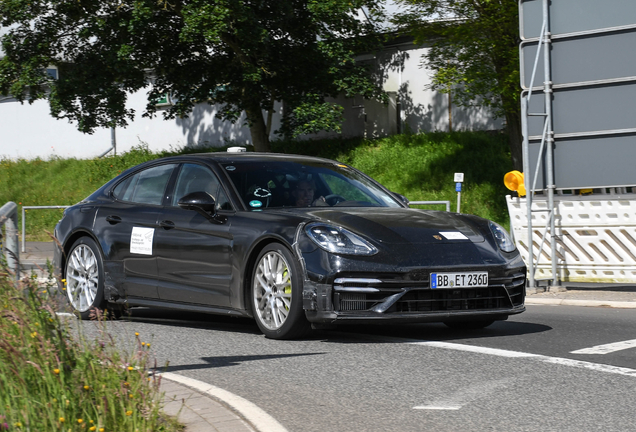 Porsche 971 Panamera Turbo S E-Hybrid MkII