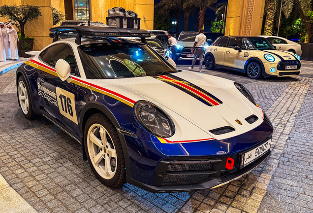 Porsche 992 Dakar