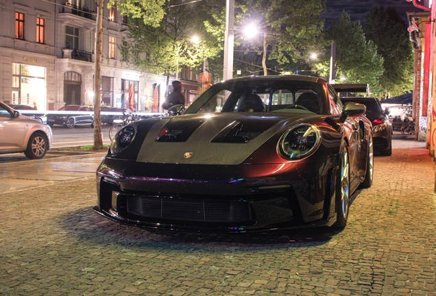 Porsche 992 GT3 RS Weissach Package