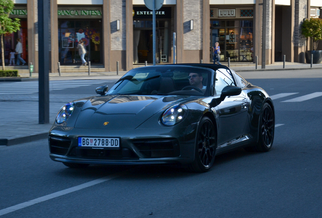 Porsche 992 Targa 4 GTS