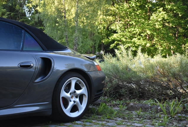 Porsche 996 Turbo Cabriolet