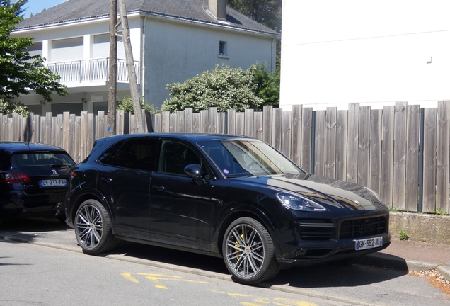 Porsche Cayenne Turbo S E-Hybrid
