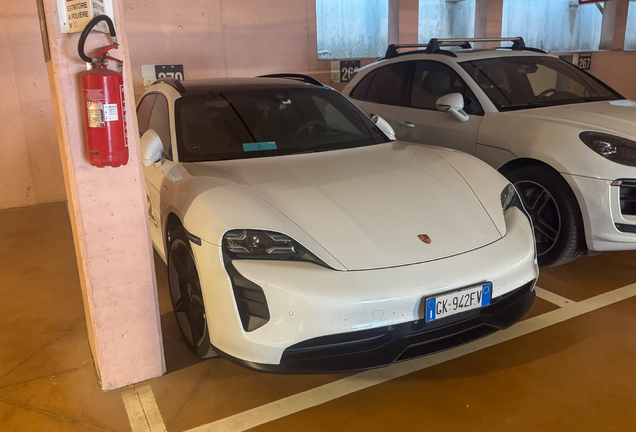 Porsche Taycan GTS Sport Turismo