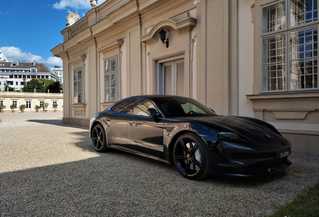 Porsche Taycan Turbo