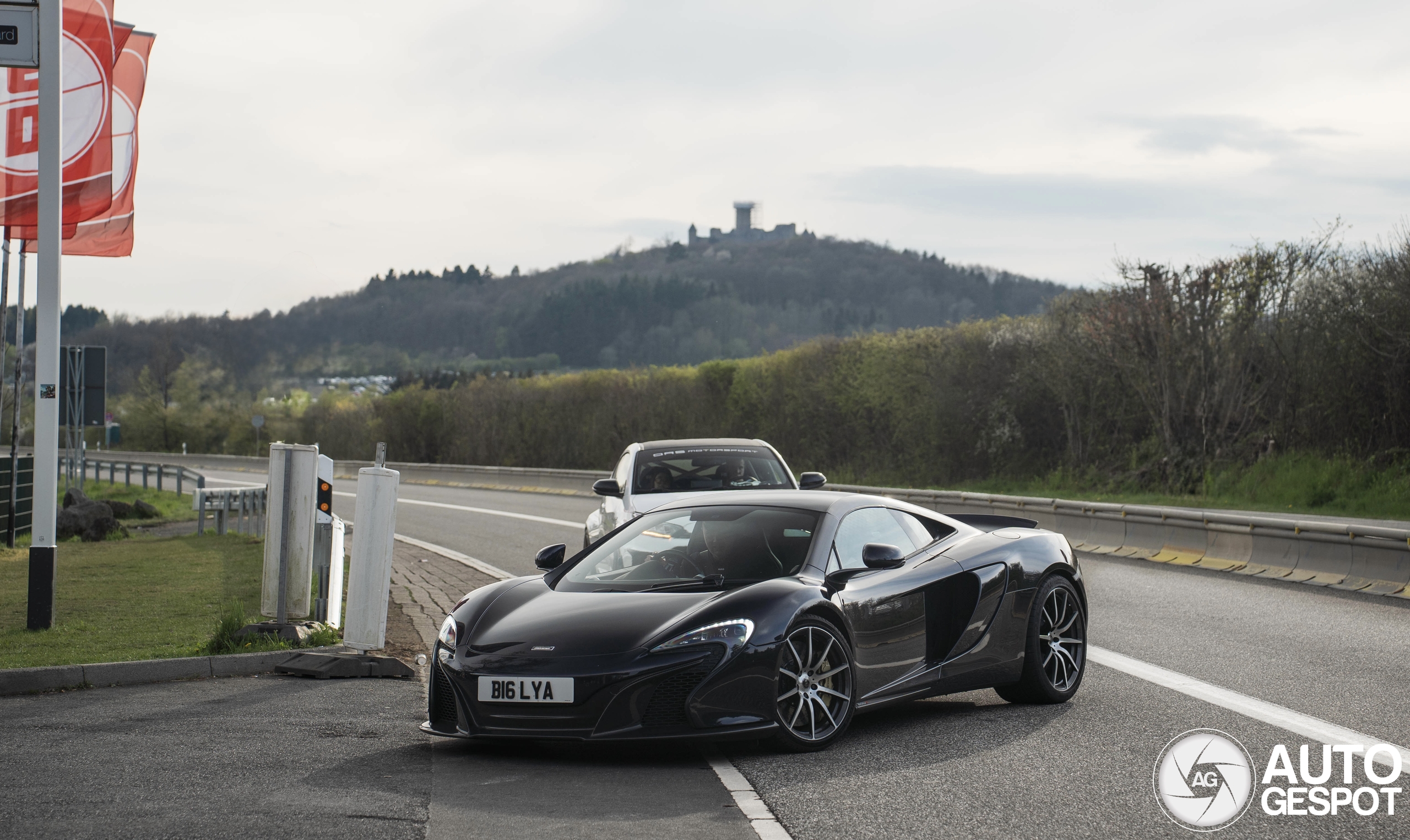 McLaren 650S