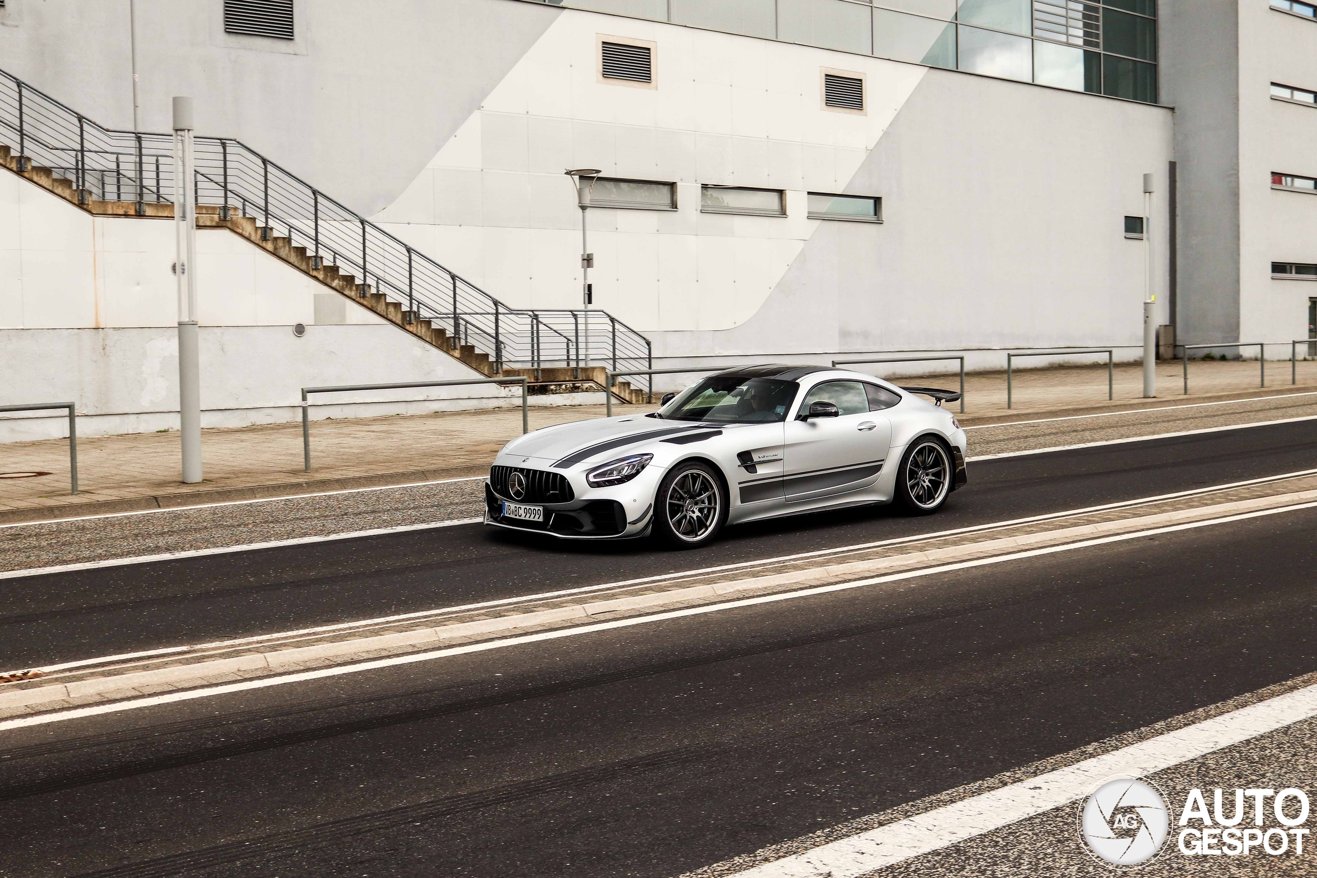 Mercedes-AMG GT R Pro C190